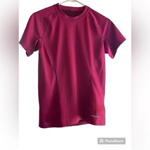 Patagonia Runshade women’s athletic Tee